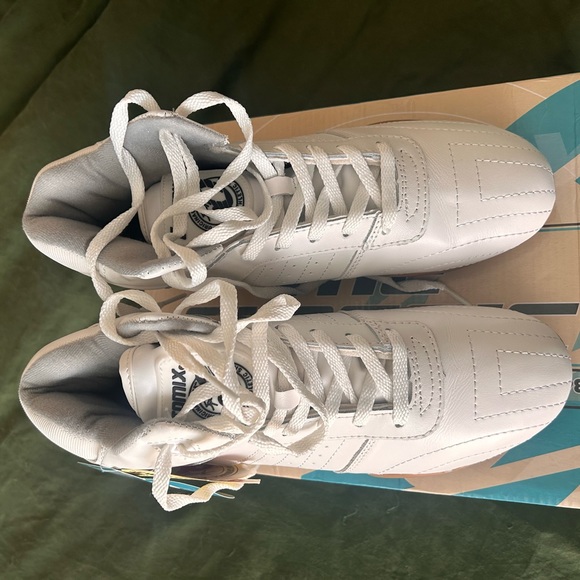 Otomix Classic Weightlifting Shoes - Picture 4 of 6